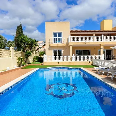 Villa Next To Playa Bossa Sant Josep de sa Talaia